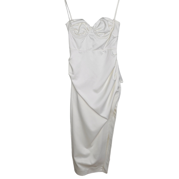 House of CB Flora Dress Ivory Size Large - Picture 2 of 6